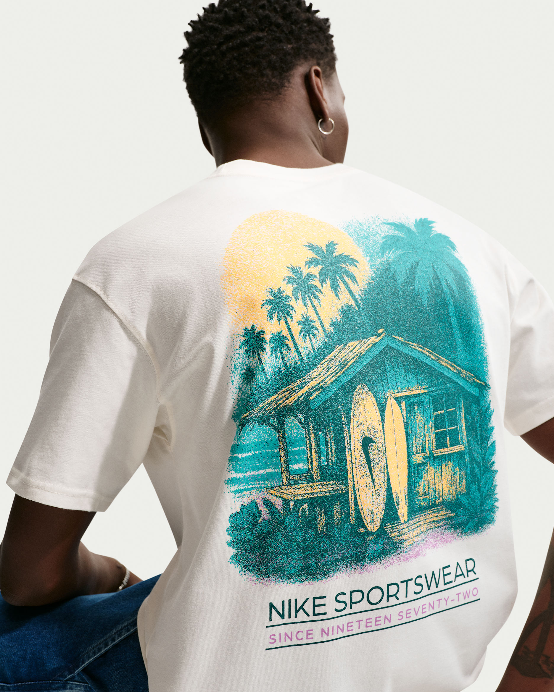 Nike Sportswear Men's T-Shirt. Nike.com